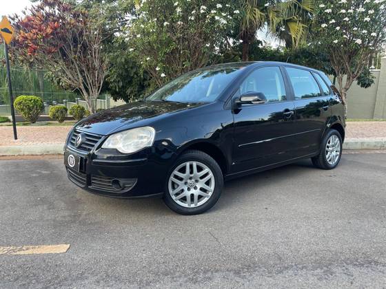 VOLKSWAGEN POLO 1.6 MI 8V E-FLEX 4P MANUAL VOLKSWAGEN POLO 1.6 MI 8V E-FLEX 4P MANUAL